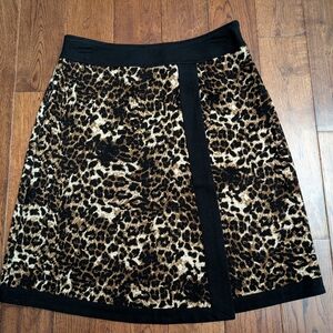 Thalian Ladies Faux Wrap Animal Print Skirt Side Zip Size 2